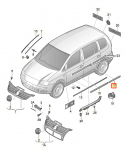 VAG VW Touran apsauginė juostelė de&scaron;inės pusės galinėms durims chromuota blizgi originali 1T0853754GGRU