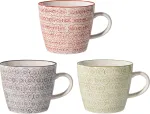 Bloomingville Isabella retro stiliaus kavos puodeliai su rankena, skersmuo 9,5 x auk&scaron;tis 8 cm, raudonos, levandų, žalios spalvos, keramikinis rinkinys i&scaron; 3, talpa apie 280 ml
