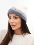 Moteri&scaron;ka rumbuota kepurė beanie su dekoracija, pilkos spalvos