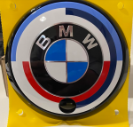 BMW 50 Years of M Heritage Bagažinės bagažinės emblema &oslash;82mm 51148087199 Originali