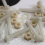 50 vnt. Nailono M3x20mm Varžtai su &Scaron;e&scaron;iakampiu Galvute, Veržlės ir Poveržlės