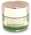 Clinique Superdefense Moisturizing Day Paakių kremas SPF 20, 15 ml