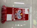 Lenkijos sirgalių &scaron;alikas, skirtas rungtynėms stadione, baltos ir raudonos spalvos, mink&scaron;tas, dvipusis