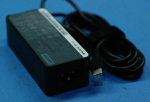 Lenovo Ne&scaron;iojamojo kompiuterio maitinimo &scaron;altinio kintamosios srovės adapteris (45 W 20/15/9/5 V 3P)