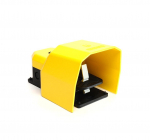 Emas 1NO+1NC WYŁ.NOŻNY, OSŁONA Z METALU