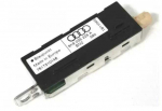 VAG Galinio Kairio Antenos Stiprintuvas Audi A4 Avant 2008 2015 Originalus 8K9035225A