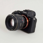 Objektyvas Urth Lens Mount Adapteris: Compatible with Canon (EF / EF S) Lens to Sony E Camera Body
