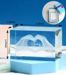 Victerr Motinos dienos dovana, 3d stiklo kristalas su graviravimu, graviruota &scaron;irdis i&scaron; dviejų rankų ir tekstas Beste Mama, geriausia dovana mamai gimtadienio proga, dovana mamai moterims Kalėdų proga, motinos dienos dovanos mamai