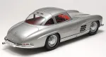Tamiya 1:24 Mercedes Benz 300sl "gullwing" modelio rinkinys