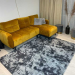 Rebiko Tamsiai pilkas &scaron;iurk&scaron;tus pliu&scaron;inis kilimas mink&scaron;tas plaukuotas 160x220cm kailinis