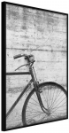 Plakatas - Bicycle Leaning Against the Wall
