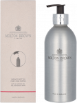 Molton Brown Fiery Rožinė Infinite Pepper Bath & Du&scaron;o želė du&scaron;o želė, 400 ml