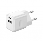 USB adapteris į ki&scaron;tukinį lizdą, baltas