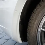 Tesvolution&reg; apsauginė plėvelė nuo akmenų Tesla Model 3 2019-2025 &ndash; slenkstis &ndash; dažų apsaugos plėvelė, lipni ir skaidri, blizgi, kaip dažų apsauga arba buferio apsaugos priedai