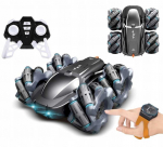 RC automobilis, valdomas nuotolinio valdymo pultu ir rankų gestais, Syrcar