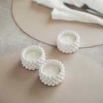 Lukata Balto gipso arbatinių žvakių indeliai 3 vnt &ndash; minimalistinis dizainas su virvės akcentu