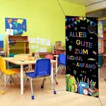 Alles Gute Zum Schulanfang reklaminis plakatas, 90 x 185 cm Schulanfang dekoracija, poliesterio mokyklos pristatymo fono dekoracija su streameriu, juodas reklaminis plakatas pirmajai mokslo metų dienai