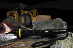 &bdquo;Caterpillar&ldquo; žibintuvėlis CT2205 taktinis belaidis žibintuvėlis-CT2205