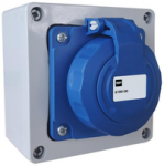 Elektro Plast Nasielsk 6180-00 Pavir&scaron;inio montavimo lizdas 2P+Z 16/250 IP65 korpuse 105-105-66, su PG-13 sandarikliu 6180-00