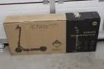 I&scaron;parduodama. Xiaomi Electric Scooter 4 Lite EU Xiaomi Electric Scooter 4 Lite EU 300 W 25 km/h 8.5 " 3 mėn. Juodas USED AS DEM