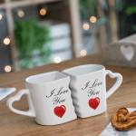 Dvigubas puodelis jam ir jai "I Love You"