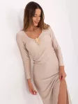 Suknelė Sukienka-IT-SK-21619.97-smėlio spalva