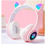 Bluetooth Ausinės Cat Ears LED &scaron;viečiančios ausitės Happy people Q-04
