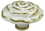 Keraminė itali&scaron;ka baldinė rankenėlė Rožė balta auksinė 44x32mm