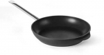 Profi Line indukcinė keptuvė pagaminta i&scaron; aliuminio, padengto titano skersmeniu. 320 mm &ndash; Hendi 629345