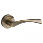 Besk Rankena LH1017 135 mm bronzinė