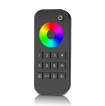 4 zonų, RGB/RGBW LED juostų valdymo pultelis LUXSONN