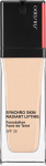 &bdquo;Shiseido Synchro Skin Radiant Stangrinamasis&ldquo; skystas makiažo pagrindas, 130 Opal SPF 30, 30 ml