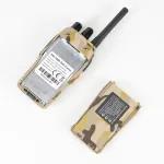 8 vnt. PNI PMR R40 CAMO 0.5W ne&scaron;iojamų radijo stotelių rinkinys, 16 PMR kanalų, Li-Ion 1200mAh baterija, su įkrovikliais ir ausinėmis
