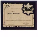 Plastikinis diplomas su laminuota graviruote