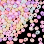 1000 stiklo karoliukų rinkinys, 4 mm, a&scaron;aros formos karoliukai apyrankėms, smulkūs karoliukai apyrankių vėrimui, karoliukai, tarpiniai karoliukai papuo&scaron;alų gamybai, rankdarbiams, pastelinės spalvos