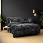 Patalynės komplektas Veliūro patalynė Dreamhouse Crushed Velvet juodos spalvos 200&times;220 cm, su 2 pagalvių užvalkalais