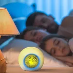 Led žadintuvas su 7 spalvų keitimu ir termometru