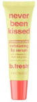 b.fresh Never Been Kissed Exfoliating Lip Serum &Scaron;veičiamasis lūpų serumas, 15 ml