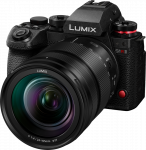 Panasonic Lumix S1RII korpusas + 24-105 mm F/4