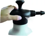 Mesto 3132bg slėginis purk&scaron;tuvas (talpa 1,5 l, pavir&scaron;ių valymui, purk&scaron;tuvas, plastikinis konteineris su užpildymo skale, darbinis slėgis 3 barai) 3132bg, baltas