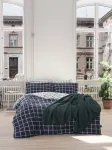 Patalynės komplektas Nuit Des R&ecirc;ves Premium Ranforce karali&scaron;kas antklodės užvalkalų komplektas, tamsiai mėlynas ir baltas, 200 x 220 cm | 100% medvilnė, reaktyvusis marginimas, 145 siūlų skaičius, skalbiamas skalbimo ma&scaron;inoje, užsegamas vokas ir sagos