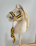 Super Hobby Horse Hobio arklio kantaras A3 su juodu kailiuku ir pavadžiu
