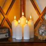 Vtobay rinkinys, 8 nedegios žvakės su baterijomis, 5.5 cm x 12.5 cm, 12.5 12.5 15 15 15 17.5 17.5 cm, baltos Led plastikinės žvakės su 2 nuotolinio valdymo pulteliais ir laikmačio funkcija, mirgančios žvakės