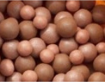 Avon Bronzing Pearls (bronziniai perlai) 28 g, tamsūs