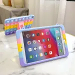 Xzc Push Pop dėklas, skirtas Ipad (a16) 11-osios/10-osios kartos (2022 10.9"/a16 2025 11") silikoninis smūgiams atsparus plan&scaron;etinio kompiuterio dėklas su virvele (ipad 10-osios kartos 10.9 colio 2022)