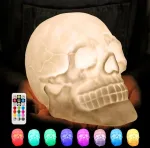 Vaiki&scaron;ka naktinė lemputė, usb įkraunama spalvinga kaukolės galvos pliauk&scaron;telėjimo lempa su nuotolinio valdymo naktine lempute, halloween led kaukolės &scaron;viesos baro stalo dekoracijos &scaron;auni gimtadienio staigmena dekoratyvinė dovana
