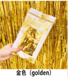 Dekoratyvinė užuolaida &ndash; auksinė lipni plėvelinė užuolaida gimtadieniams ir vestuvėms