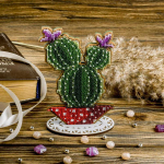 Wonderland Crafts Karoliukų siuvinėjimo rinkinys ant medžio su stovu, 10&times;14,5 cm, 11 spalvų