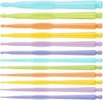 Yiyfit spalvingi plastikiniai nėrimo vą&scaron;eliai, 12 vnt., 2,0&ndash;10,0 mm, ergonomi&scaron;ka rankena, skirta nėrimo mezgimo virbalams, siūlų mezgimo įrankių rinkinys nėrimo pradedantiesiems entuziastams