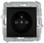 Karlik Elektrotechnik Karlik Viengubas ki&scaron;tukinis lizdas su įžeminimu Karlik Icon 12IGP-1z 2P+Z be srovės kelio sklendių, juodas matinis